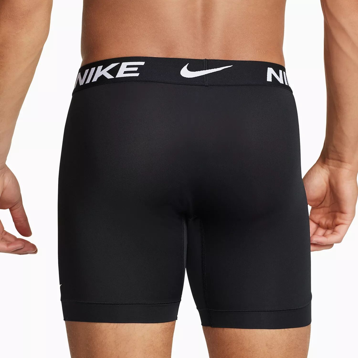 Мужские длинные боксеры из микрофибры Nike Dri-FIT Essential (3 пары)
Мужские длинные боксеры из микрофибры Nike Dri-FIT Essential (3 пары)