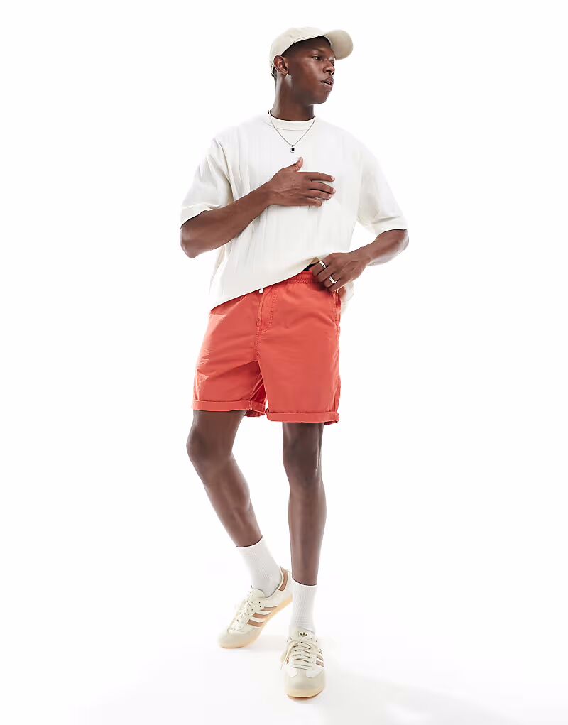 Шорты для ходьбы Superdry Essentials розово-красного цвета
Шорты для ходьбы Superdry Essentials розово-красного цвета