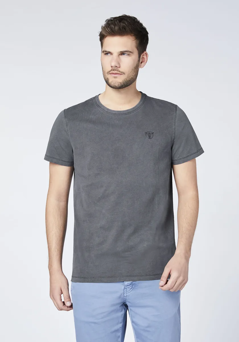 Функциональная рубашка Chiemsee "SALTBURN", больших размеров, цвет Black Beauty
Функциональная рубашка Chiemsee "SALTBURN", больших размеров, цвет Black Beauty