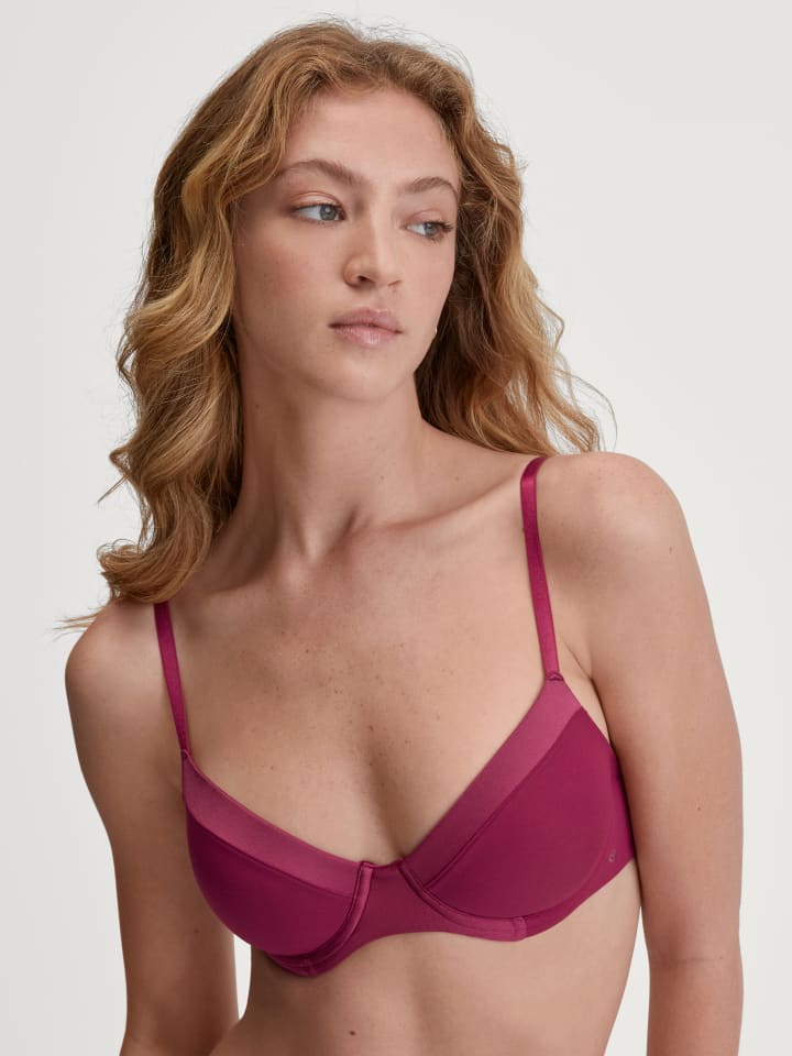 Бюстгальтер-футболка цвета георгиново-розовый Calida
Бюстгальтер-футболка цвета георгиново-розовый Calida