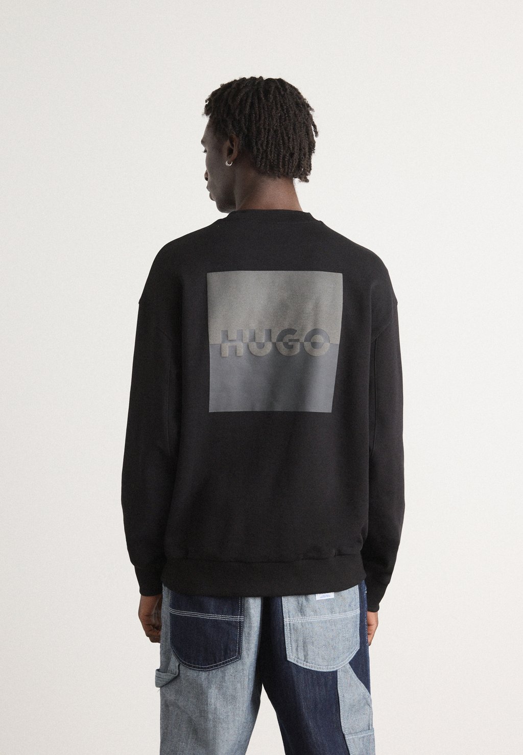 Толстовка DUSPLITED HUGO, черный 
Толстовка DUSPLITED HUGO, черный