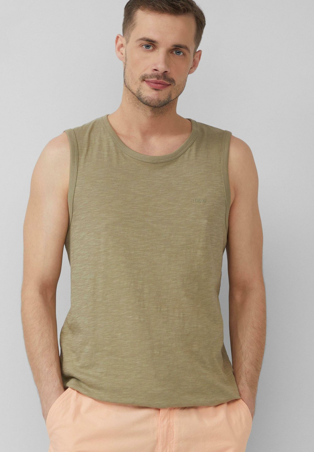 Майка s.Oliver, темно-зеленый
Майка s.Oliver, темно-зеленый