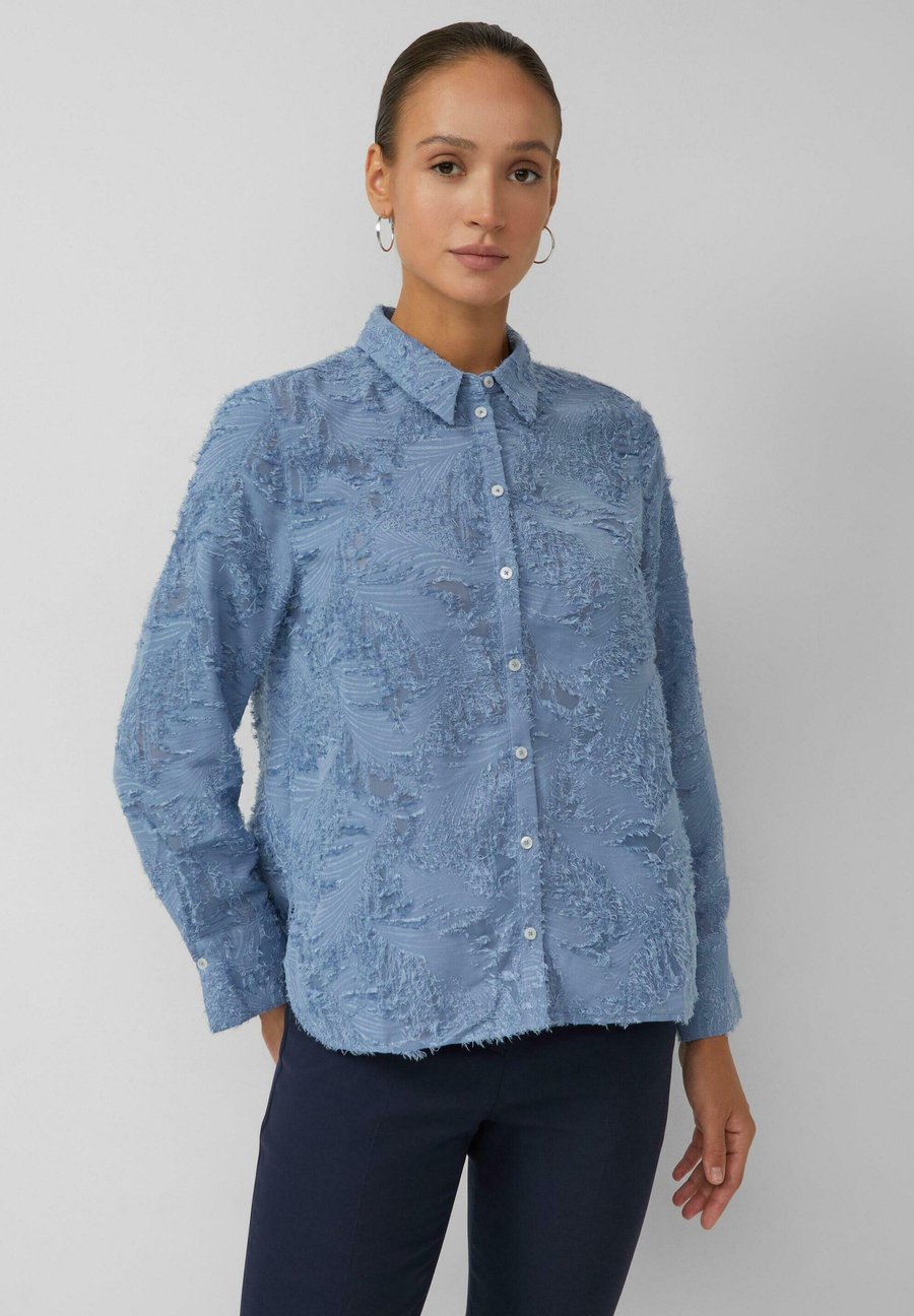Блуза s.Oliver Button-down blouse, Hellblau/Light Blue
Блуза s.Oliver Button-down blouse, Hellblau/Light Blue