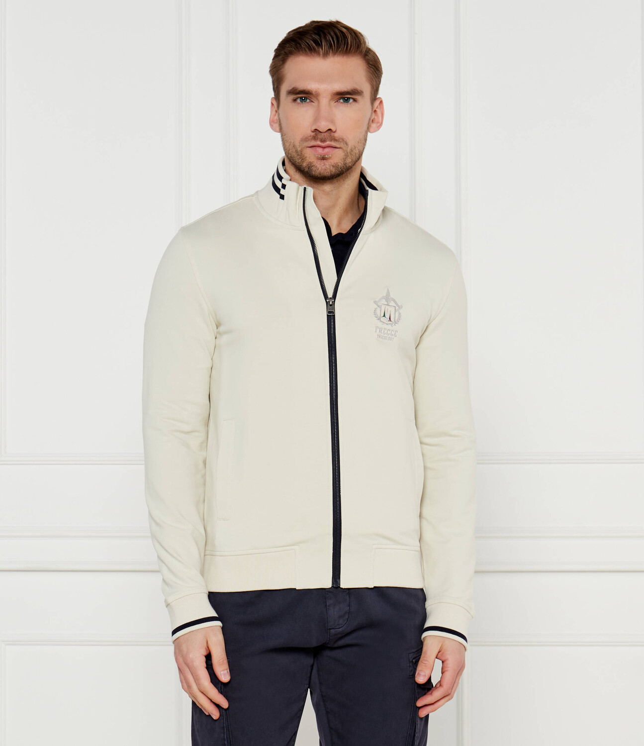 Толстовка Aeronautica Militare Regular Fit, экрю
Толстовка Aeronautica Militare Regular Fit, экрю