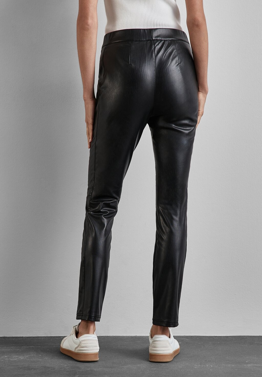 Брюки Street One, черный
Брюки Street One, черный