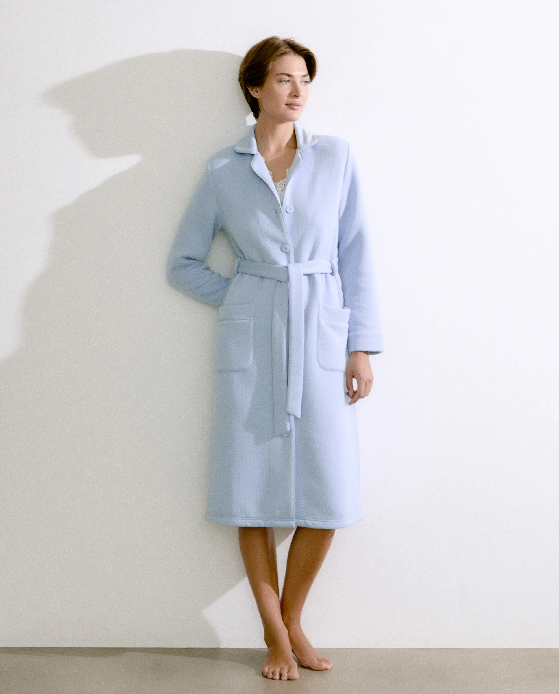 Женская длинная рубашка на пуговицах Énfasis, светло-голубой
Женская длинная рубашка на пуговицах Énfasis, светло-голубой