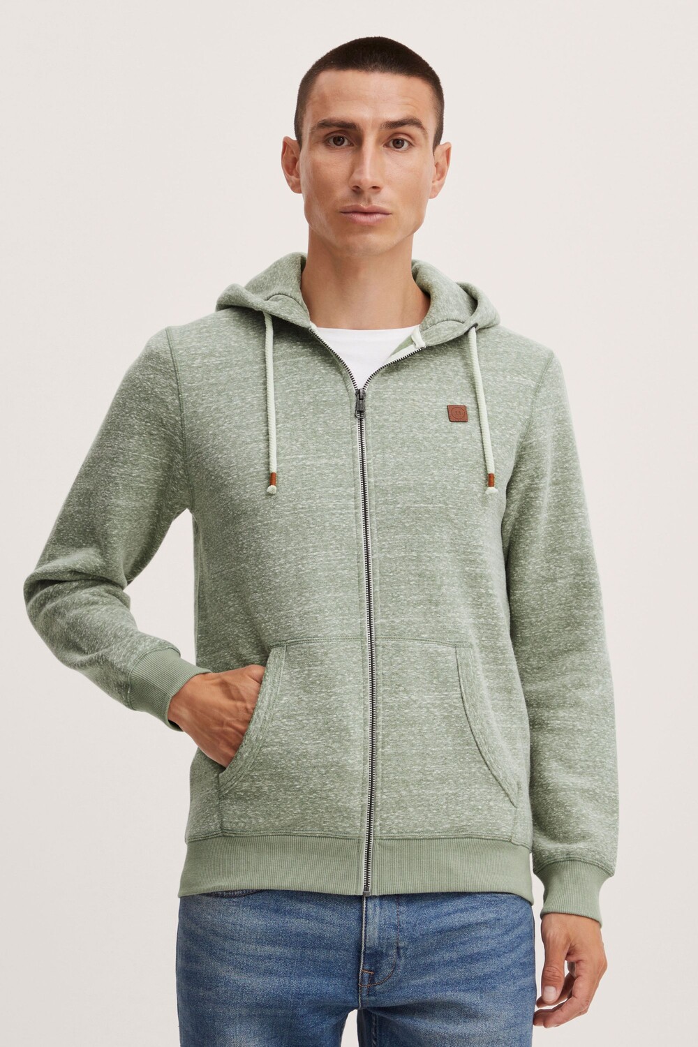 Толстовка 11 Project Kapuzenpullover PRBjarne, зеленый
Толстовка 11 Project Kapuzenpullover PRBjarne, зеленый