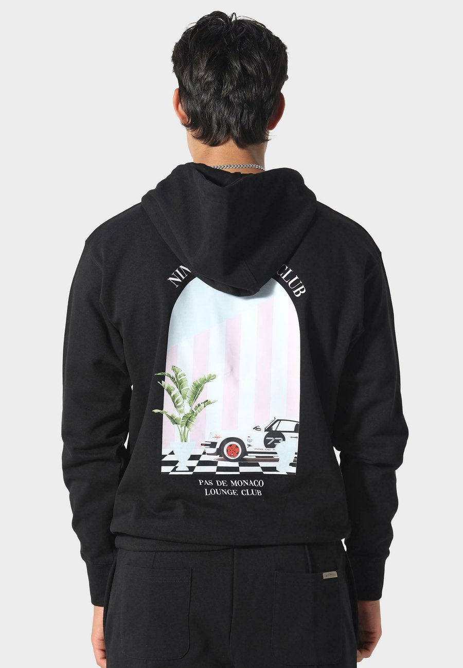 Худи Pas de Monaco 911, Black, Черный, Худи Pas de Monaco 911, Black
Худи Pas de Monaco 911, Black, Черный, Худи Pas de Monaco 911, Black