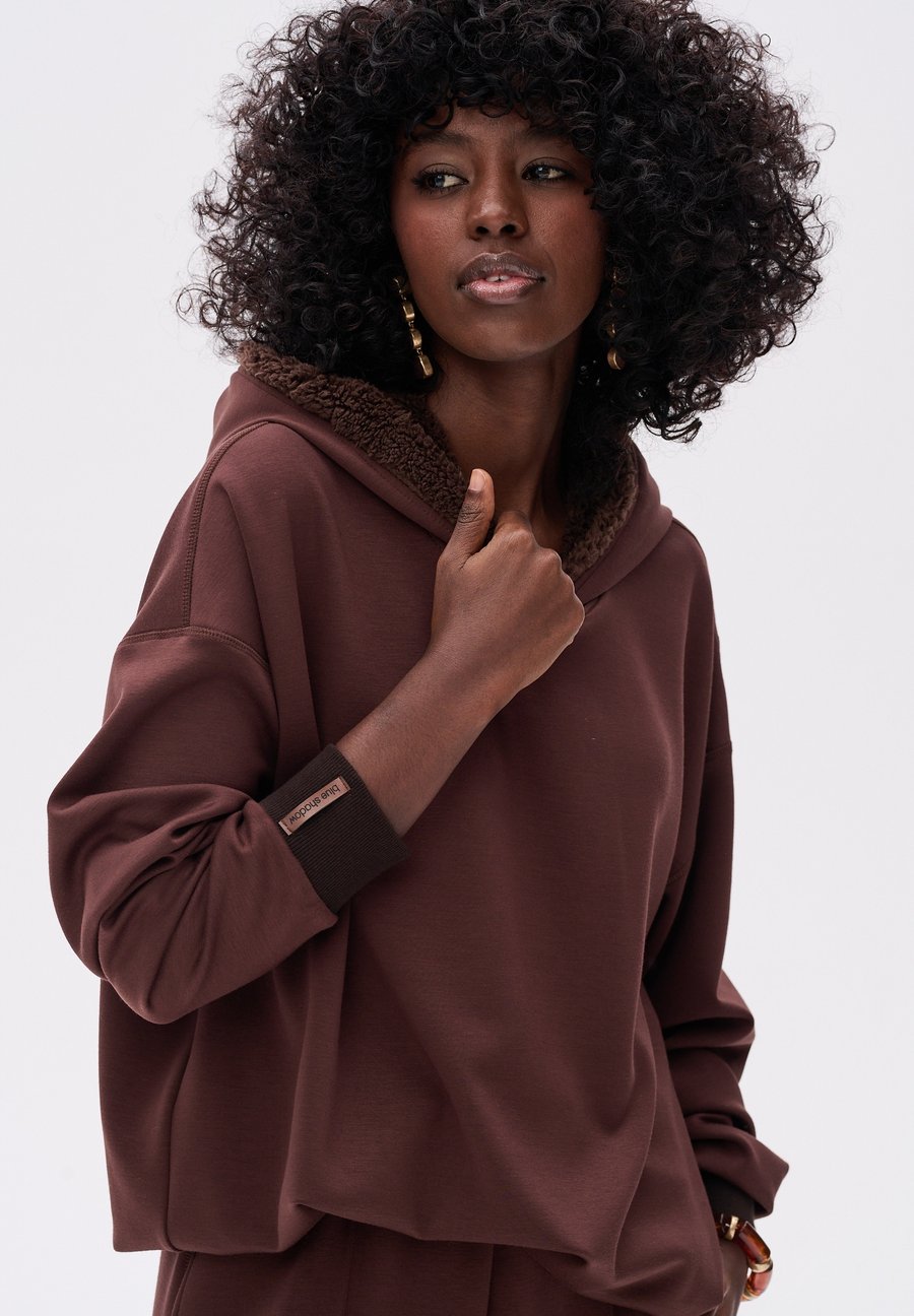 Худи blue shadow KOTELLI, Brown
Худи blue shadow KOTELLI, Brown