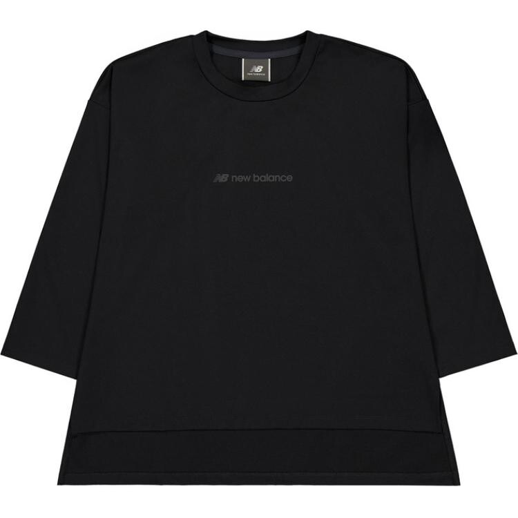 Футболка MET24 женская черная New Balance
Футболка MET24 женская черная New Balance