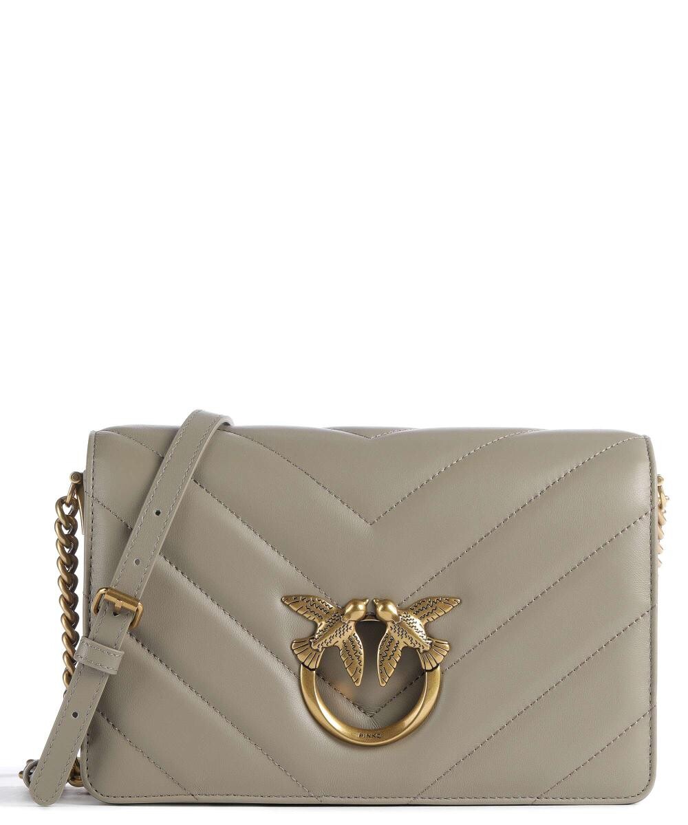 Сумка через плечо Love Click Classic из овчины Pinko, коричневый
Сумка через плечо Love Click Classic из овчины Pinko, коричневый