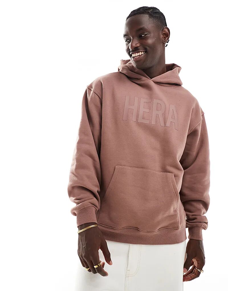 Толстовка с капюшоном оверсайз в коричневом цвете Hera
Толстовка с капюшоном оверсайз в коричневом цвете Hera