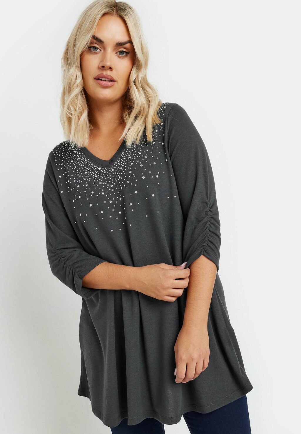 Базовая футболка Yours Clothing, темно-серый
Базовая футболка Yours Clothing, темно-серый