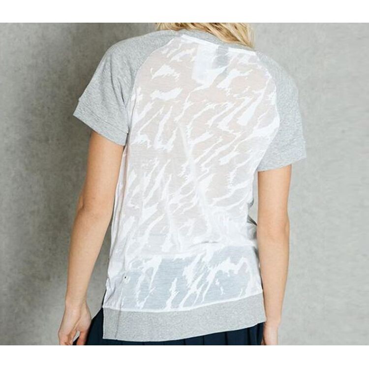 Футболка женская серая Adidas
Футболка женская серая Adidas