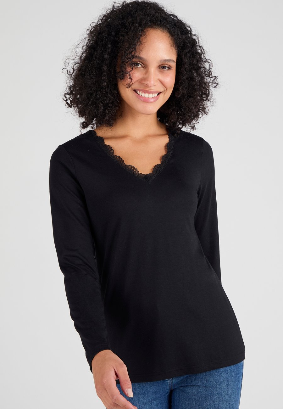 Топ Damart THERMOL'LOVE , Black/Black
Топ Damart THERMOL'LOVE , Black/Black