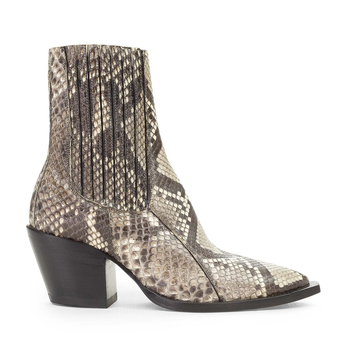 BROWN MARIA коричневые ботильоны на шнуровке OUT OF COMFORT
BROWN MARIA коричневые ботильоны на шнуровке OUT OF COMFORT