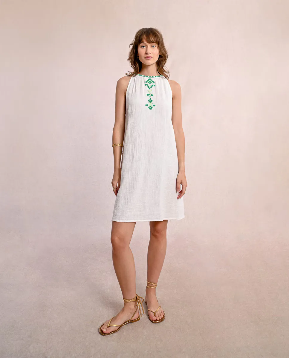 Женское платье без рукавов с вышитыми деталями Molly Bracken, белый 
Женское платье без рукавов с вышитыми деталями Molly Bracken, белый