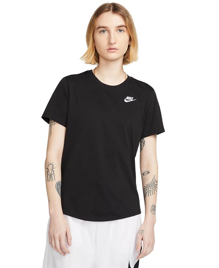 Женская футболка Sportswear Club Essentials Nike, черный
Женская футболка Sportswear Club Essentials Nike, черный