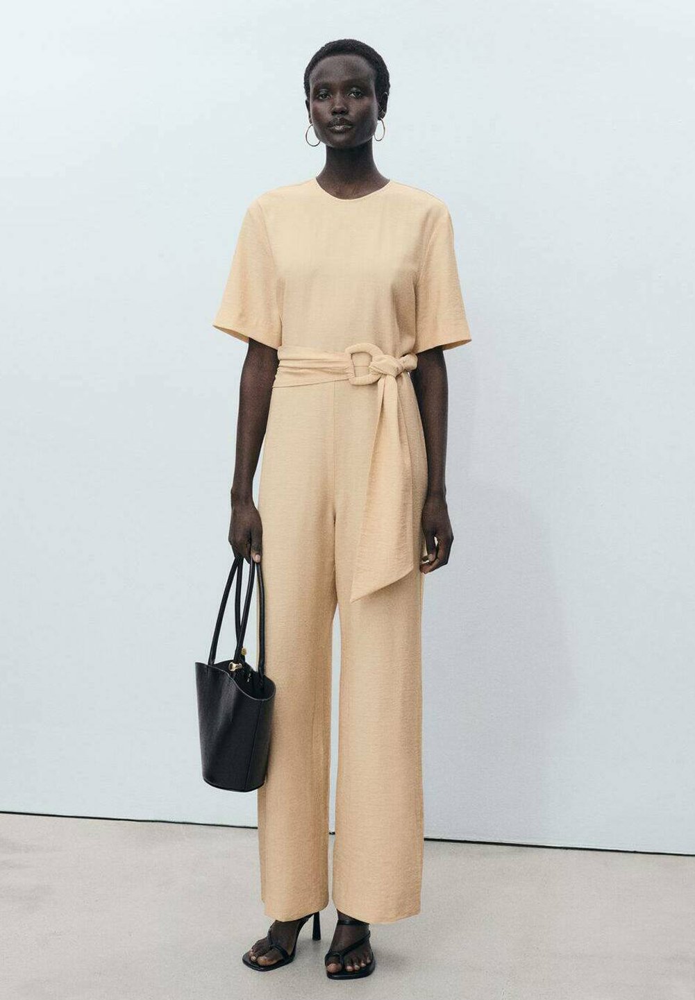 Комбинезон JAPO Mango, кремовый 
Комбинезон JAPO Mango, кремовый