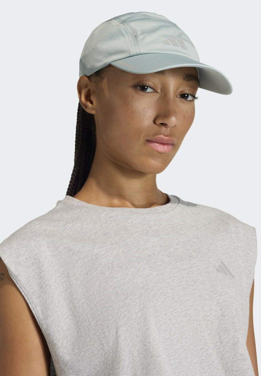 Бейсболка Adidas Performance RUN CC, Sage/Reflective Silver/Green
Бейсболка Adidas Performance RUN CC, Sage/Reflective Silver/Green