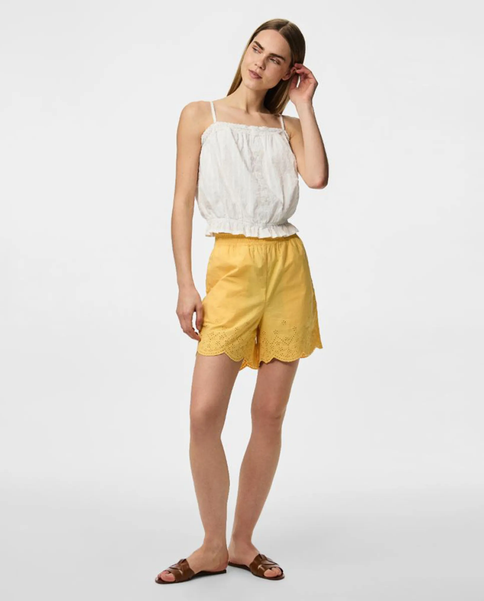 Женские хлопковые шорты Pieces, желтый
Женские хлопковые шорты Pieces, желтый