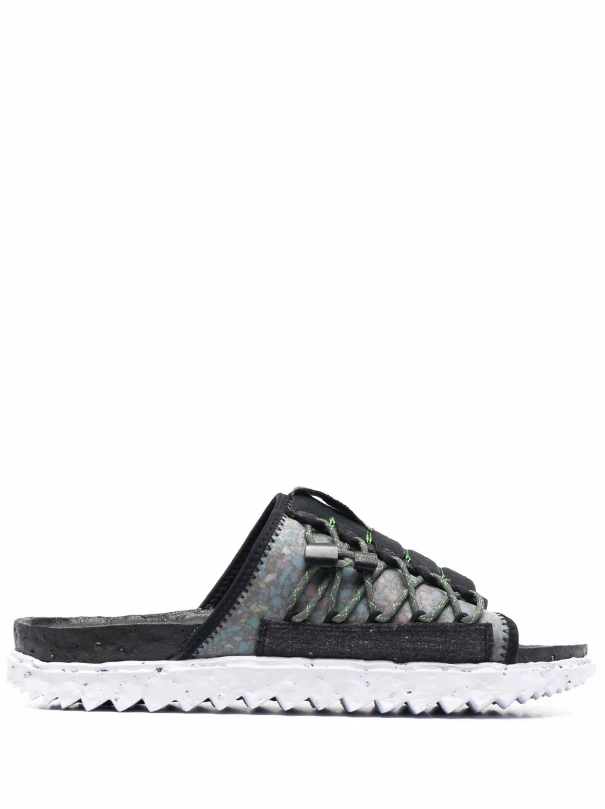 Шлепанцы Asuna Crater с нашивкой-логотипом Nike, черный
Шлепанцы Asuna Crater с нашивкой-логотипом Nike, черный