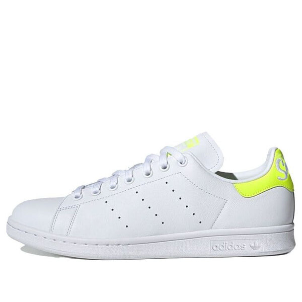 Кроссовки оригиналы stan smith Adidas, белый
Кроссовки оригиналы stan smith Adidas, белый