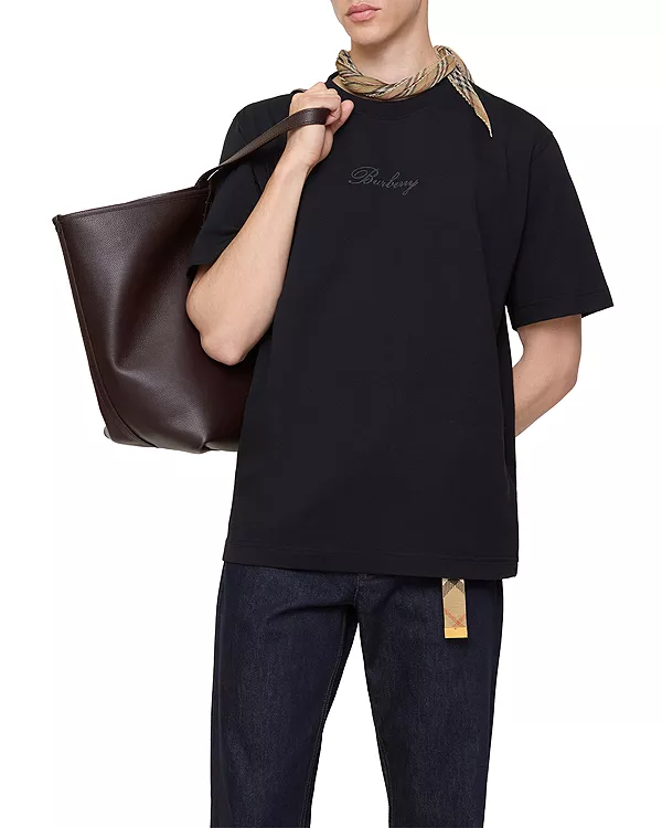 Хлопковая футболка с клетчатым логотипом Райана, выполненным курсивом. Burberry, черный
Хлопковая футболка с клетчатым логотипом Райана, выполненным курсивом. Burberry, черный