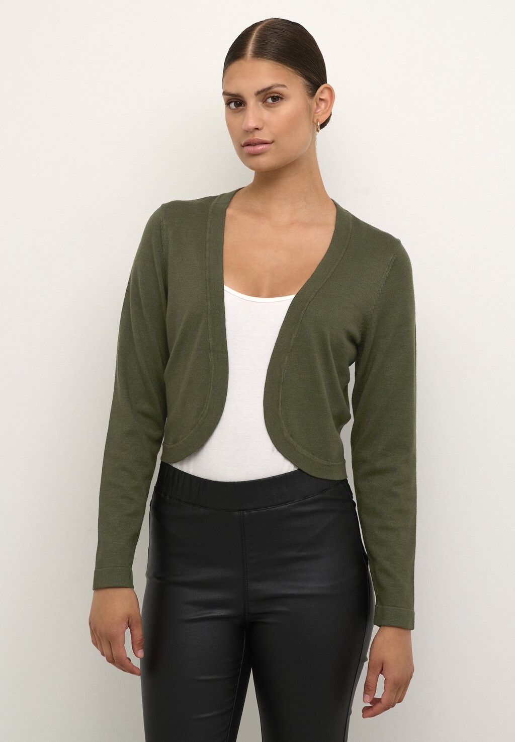 Кардиган АСТРИД БОЛЕРО Kaffe, лесная ночь
Кардиган АСТРИД БОЛЕРО Kaffe, лесная ночь