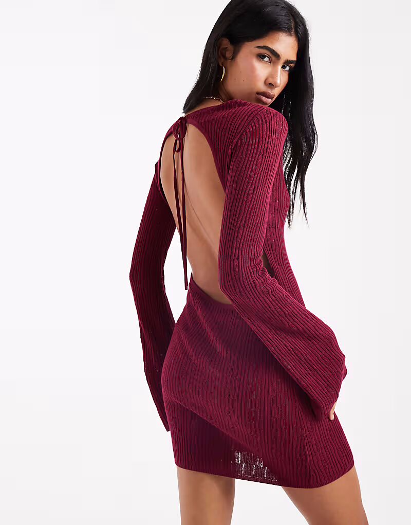 4th & Reckless пляжное мини-платье в рубчик с открытой спиной и расклешенными рукавами бордового цвета