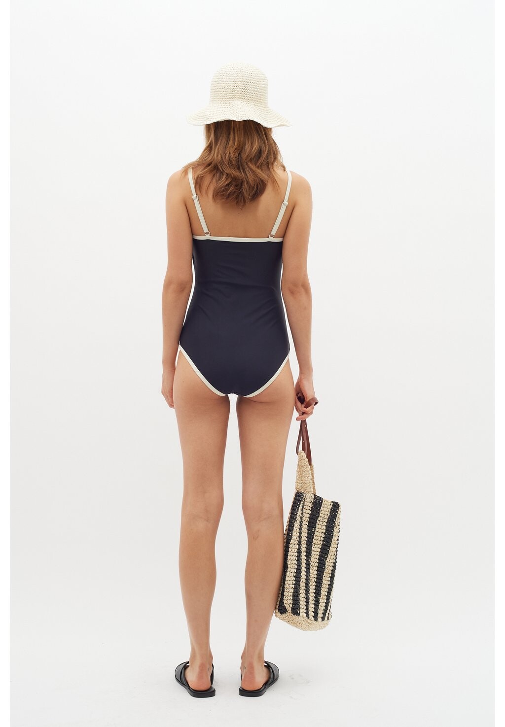 Купальник INWEAR EALENEIW SWIM SUIT InWear, черный
Купальник INWEAR EALENEIW SWIM SUIT InWear, черный