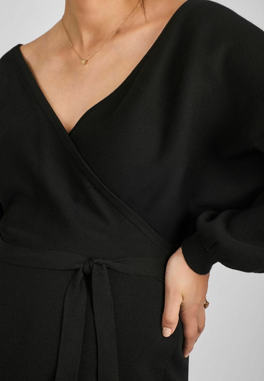 Платье-джемпер MATERNITY SLEEVE-REGULAR FIT JoJo Maman Bébé, черный 
Платье-джемпер MATERNITY SLEEVE-REGULAR FIT JoJo Maman Bébé, черный