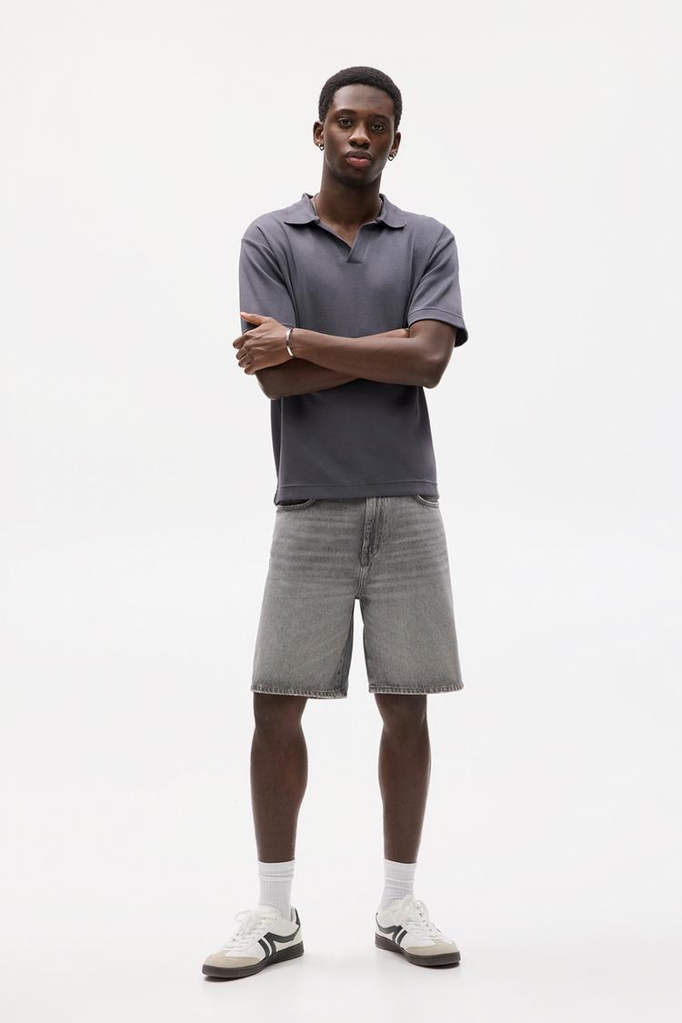 Стандартные джинсовые шорты-бермуды Pull And Bear, серый
Стандартные джинсовые шорты-бермуды Pull And Bear, серый