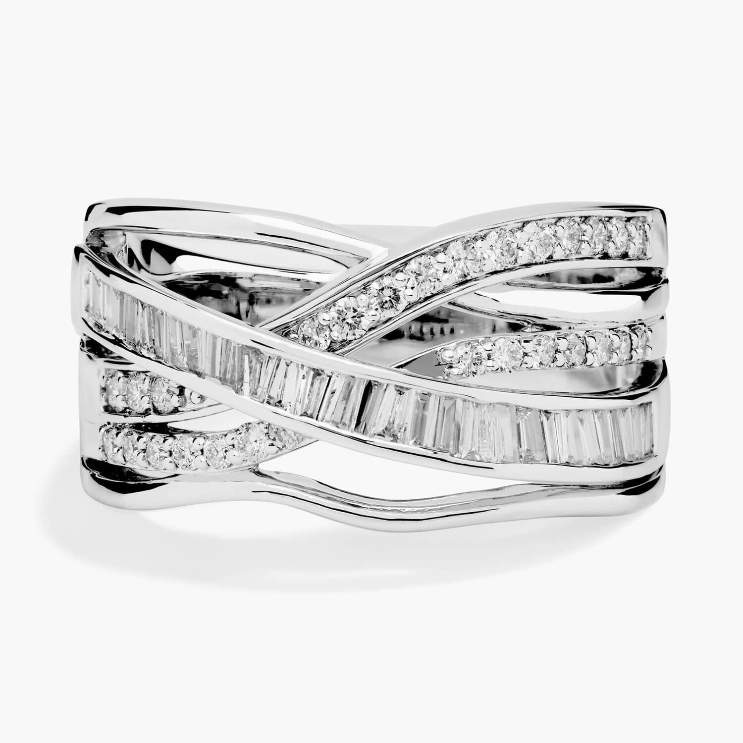 Модное кольцо-кроссовер с круглыми и багетными бриллиантами из 14-каратного белого золота (1/2 карата). Blue Nile
Модное кольцо-кроссовер с круглыми и багетными бриллиантами из 14-каратного белого золота (1/2 карата). Blue Nile