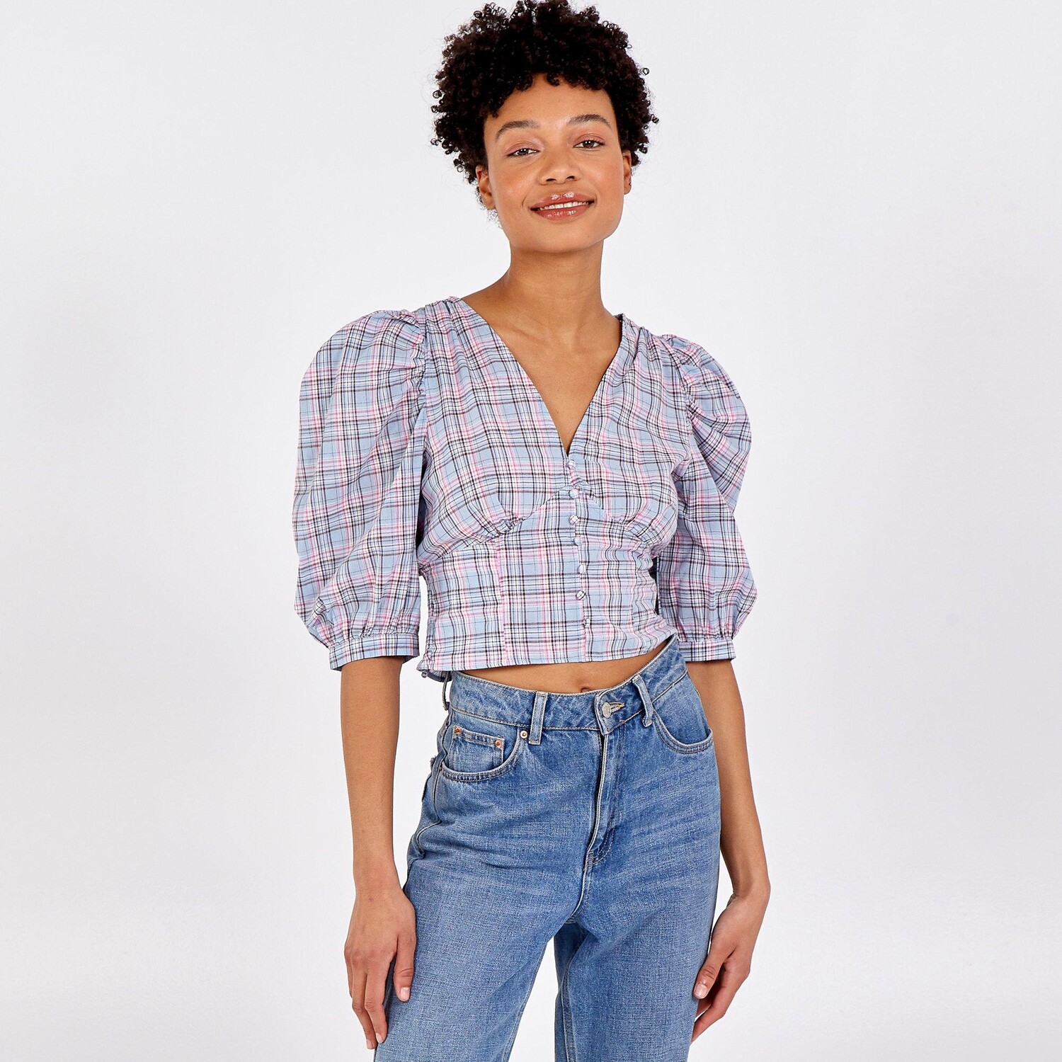 Укороченный топ в клетку с объемными рукавами Pink Vanilla, синий
Укороченный топ в клетку с объемными рукавами Pink Vanilla, синий