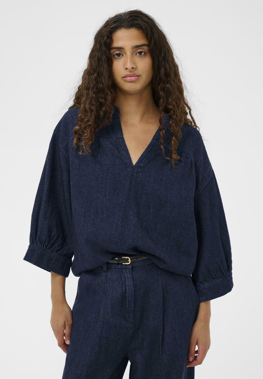 Блуза Soaked in Luxury CHAMAN TOLEDO 3/4, Dark Blue Denim/Blue Denim
Блуза Soaked in Luxury CHAMAN TOLEDO 3/4, Dark Blue Denim/Blue Denim