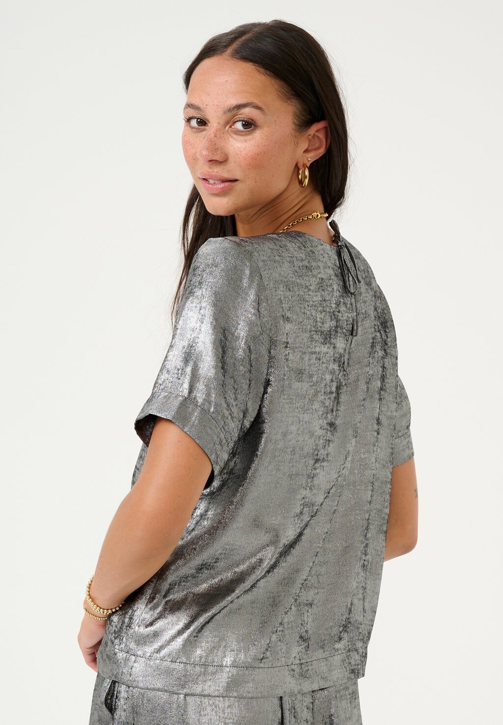 Блуза LORINA Kaffe, серебристый
Блуза LORINA Kaffe, серебристый