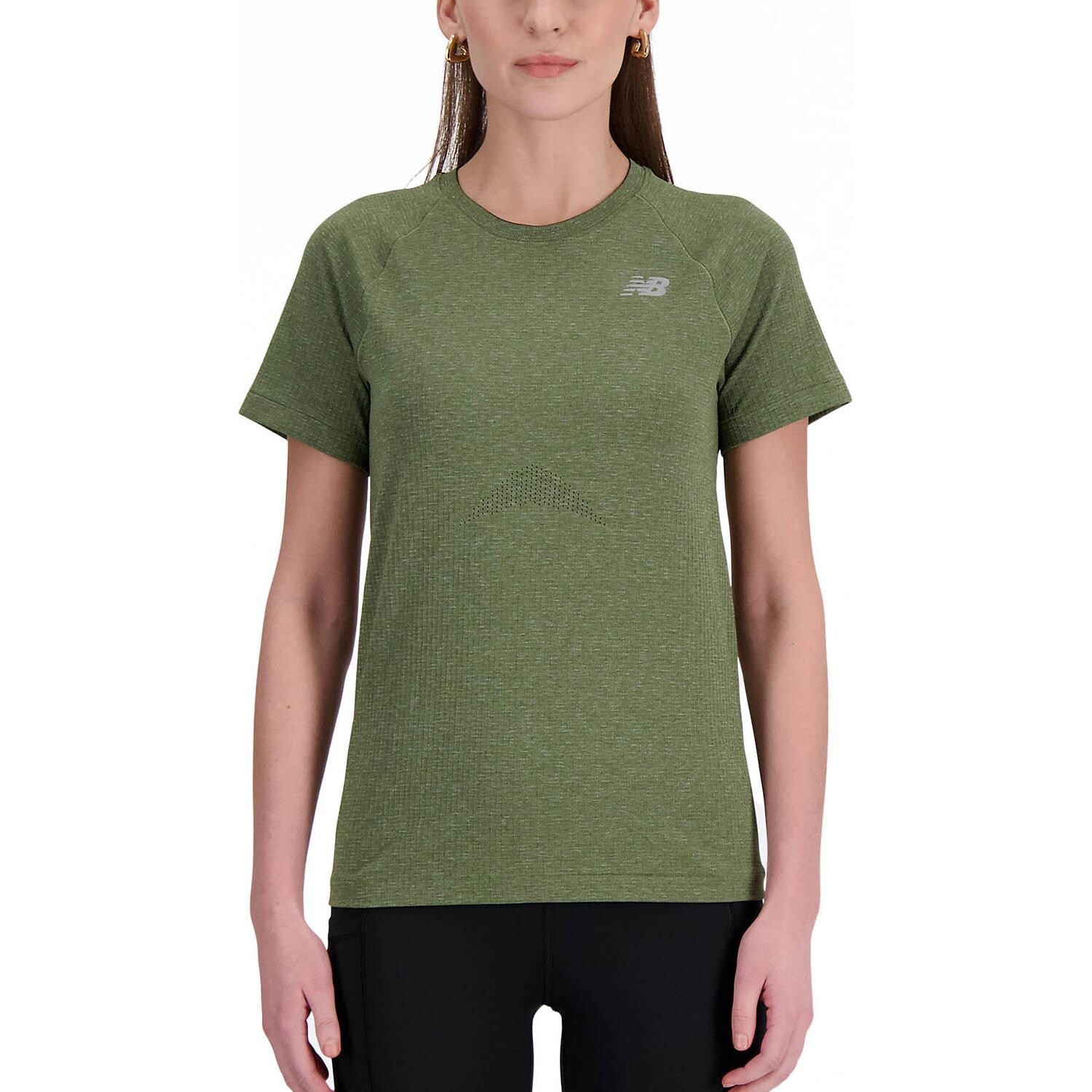 Футболка женская зеленая New Balance
Футболка женская зеленая New Balance