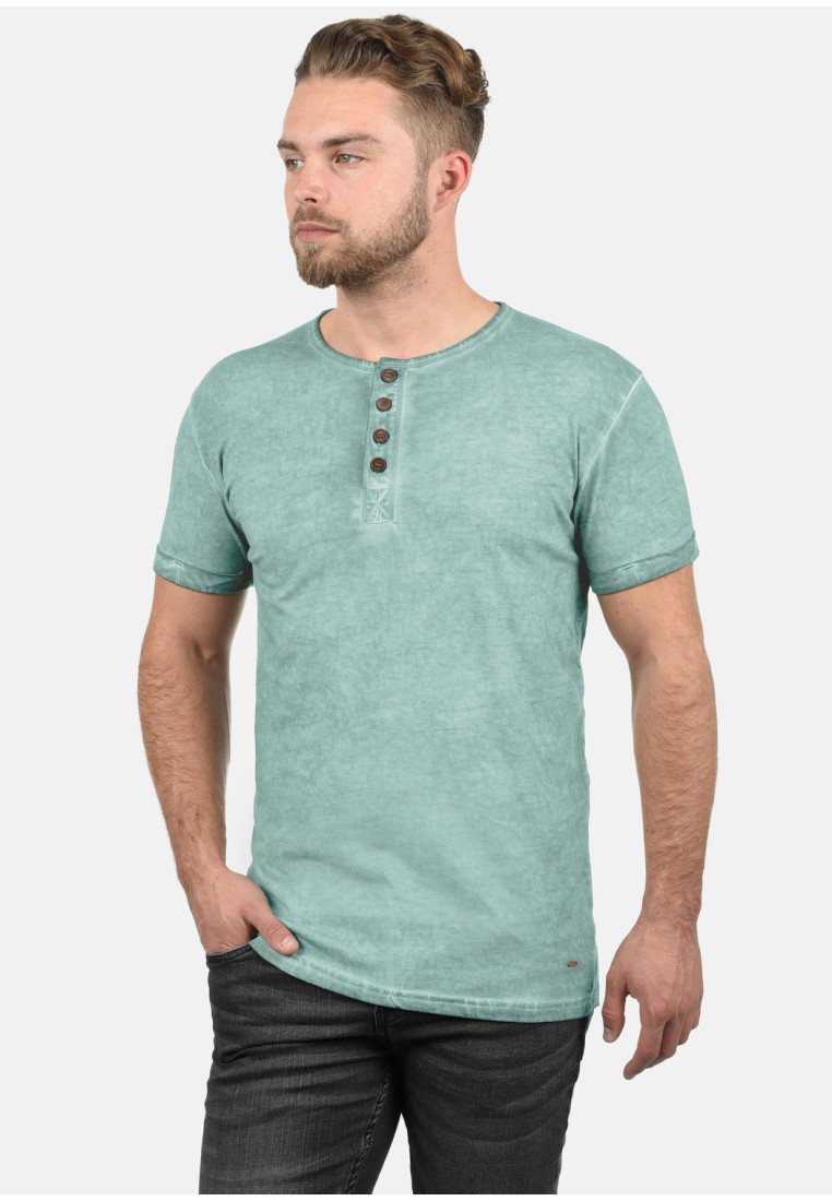 Базовая футболка SDTIHN Solid, цвет Blue Glow
Базовая футболка SDTIHN Solid, цвет Blue Glow