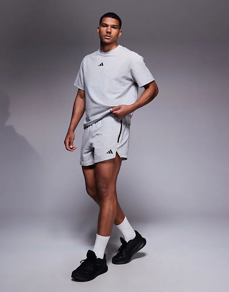 Шорты adidas Training D4T 5" серо-меланжевого цвета Adidas Performance
Шорты adidas Training D4T 5" серо-меланжевого цвета Adidas Performance