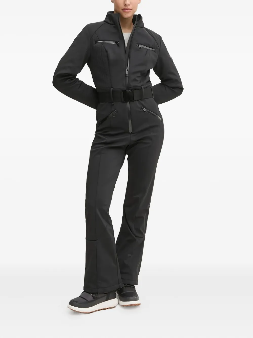 Лыжный комбинезон со стегаными вставками GUESS USA, черный
Лыжный комбинезон со стегаными вставками GUESS USA, черный