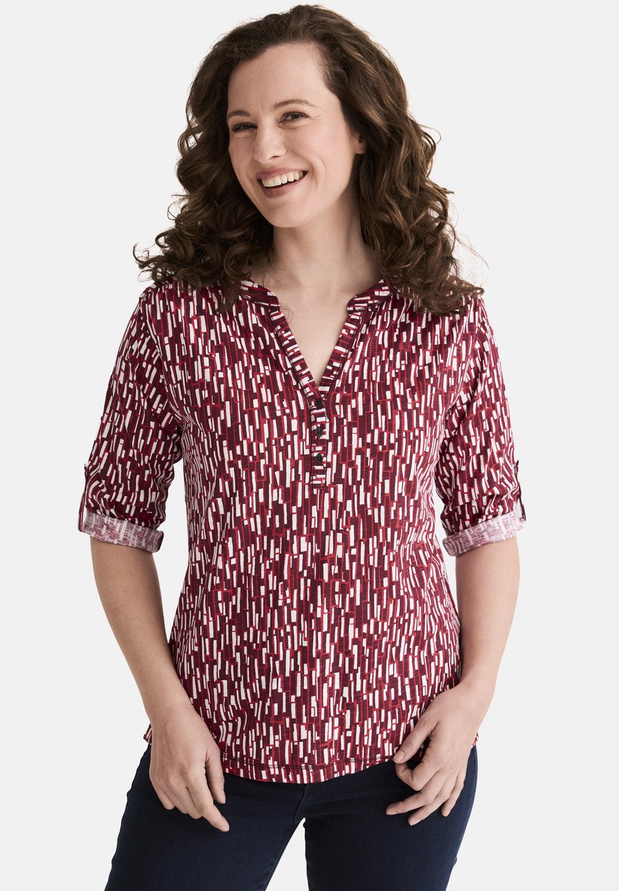 Топ Stooker Women MARIE PRINT 3/4-ARM, Red Square Aop/Red
Топ Stooker Women MARIE PRINT 3/4-ARM, Red Square Aop/Red