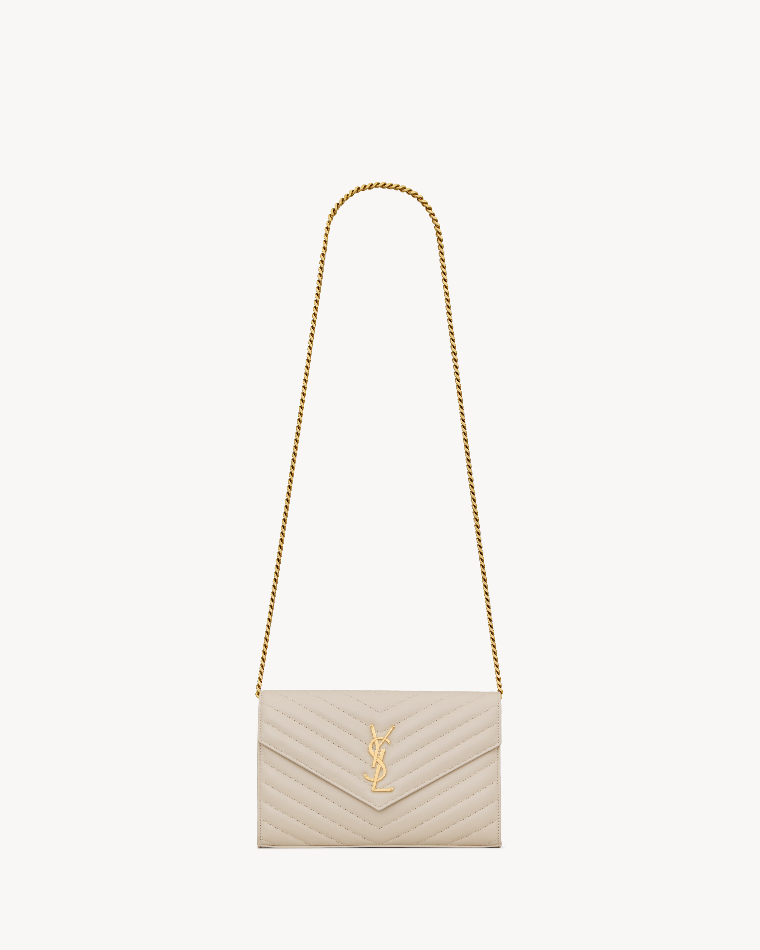 Кошелек на цепочке Cassandre из овечьей кожи Saint Laurent, белый
Кошелек на цепочке Cassandre из овечьей кожи Saint Laurent, белый