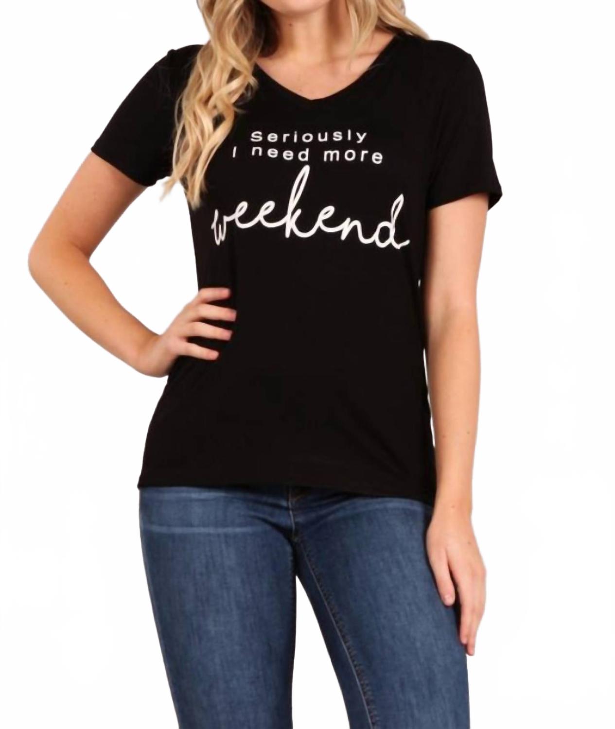 Нужна еще черная футболка с принтом на выходные BLVD
Нужна еще черная футболка с принтом на выходные BLVD