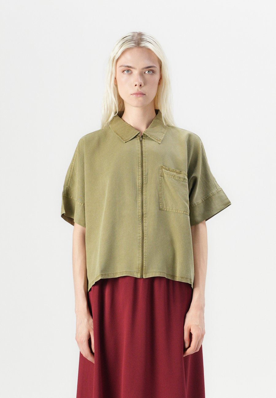 Блуза PARFOIS MAIO, Green
Блуза PARFOIS MAIO, Green