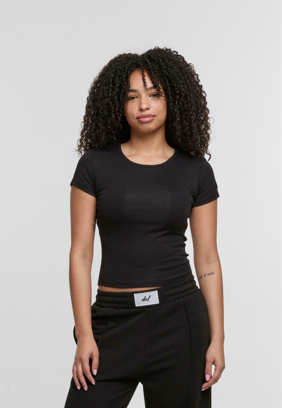 Футболка DEF Basic T-shirt, Jetblack/Black, Черный, Футболка DEF Basic T-shirt, Jetblack/Black
Футболка DEF Basic T-shirt, Jetblack/Black, Черный, Футболка DEF Basic T-shirt, Jetblack/Black