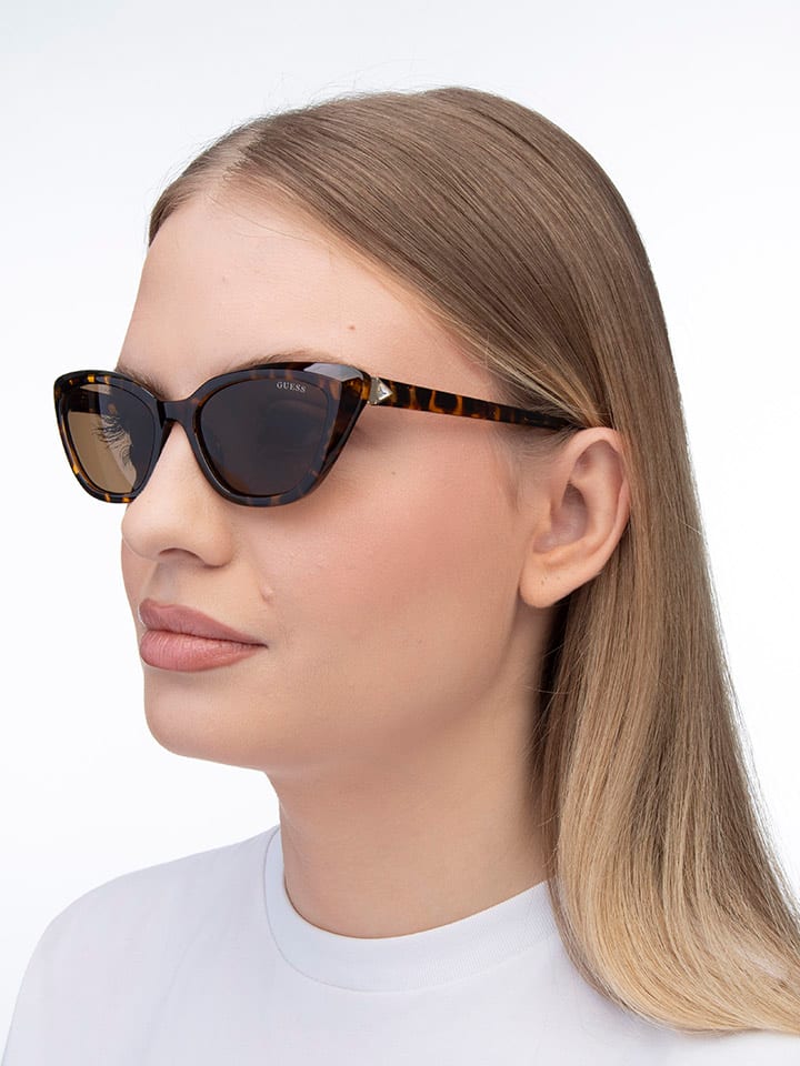 Солнцезащитные очки Guess, коричневый
Солнцезащитные очки Guess, коричневый