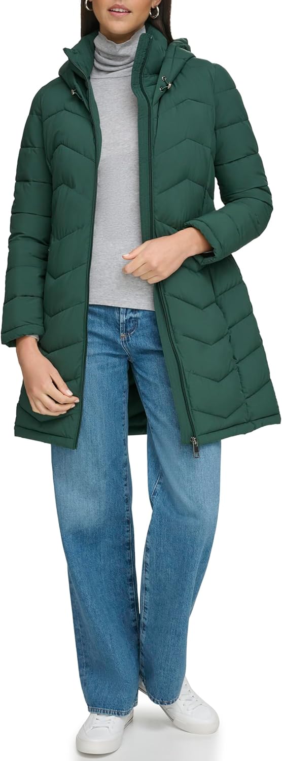 Женская легкая куртка Calvin Klein стеганая, темно-зеленый
Женская легкая куртка Calvin Klein стеганая, темно-зеленый