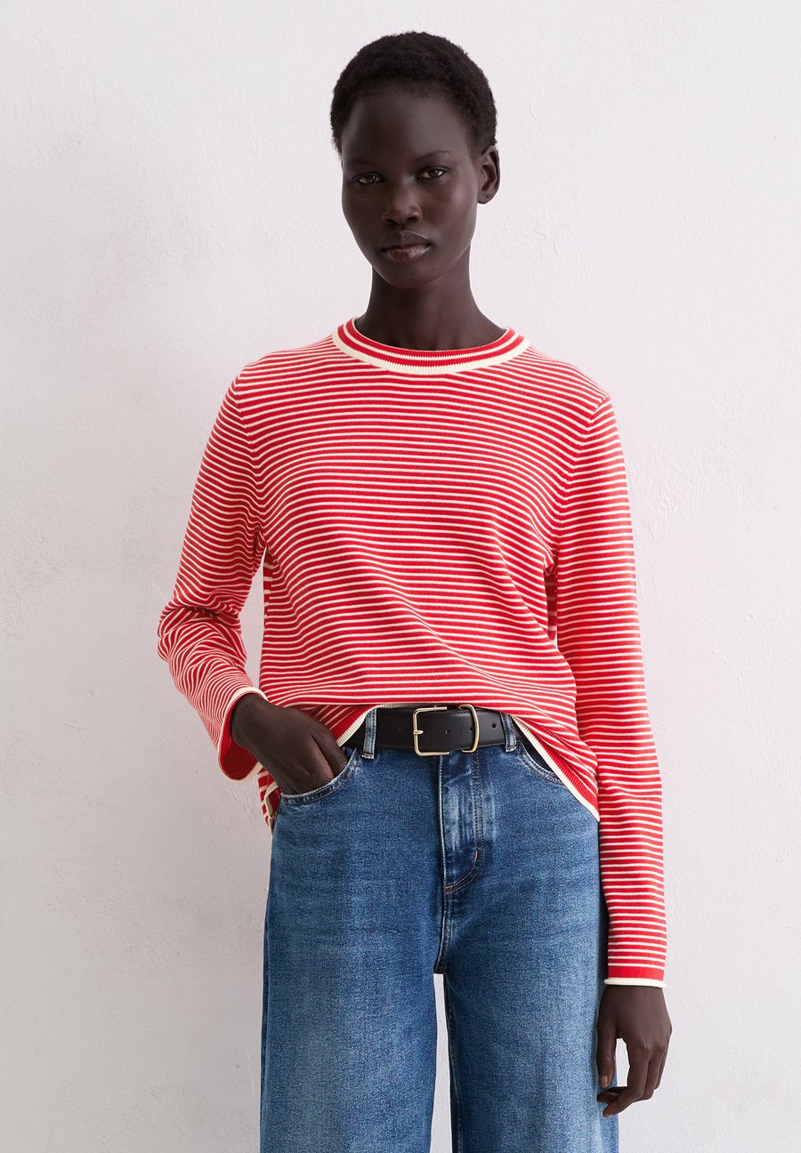 Джемпер Marc O'Polo RINGEL REGULAR REINER, Striped Bright Red/Red
Джемпер Marc O'Polo RINGEL REGULAR REINER, Striped Bright Red/Red