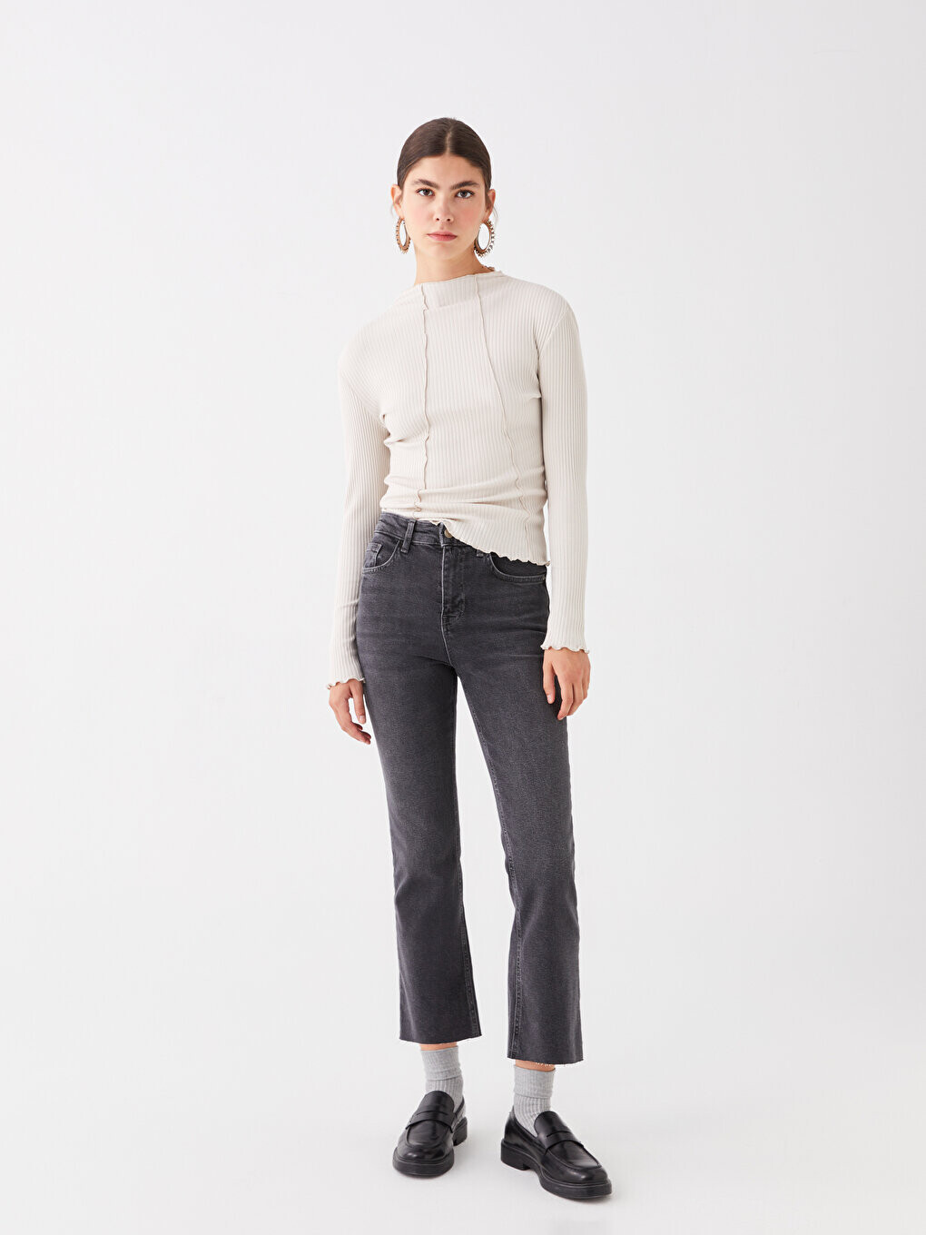 Расклешенные женские джинсовые брюки LCW Jeans, серое родео, Серый, Расклешенные женские джинсовые брюки LCW Jeans, серое родео
Расклешенные женские джинсовые брюки LCW Jeans, серое родео, Серый, Расклешенные женские джинсовые брюки LCW Jeans, серое родео